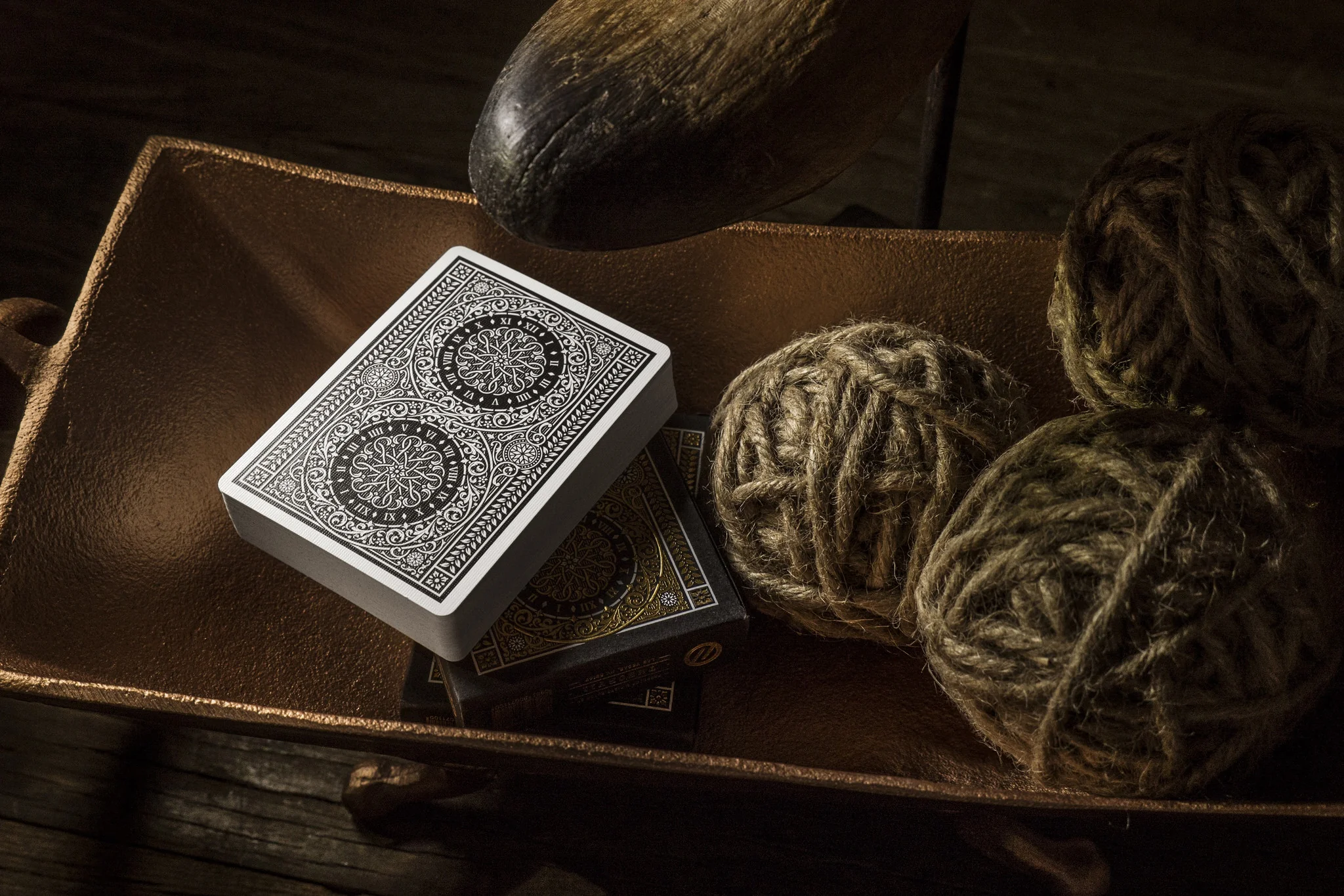 Black Tycoon Playing Cards - Image 17