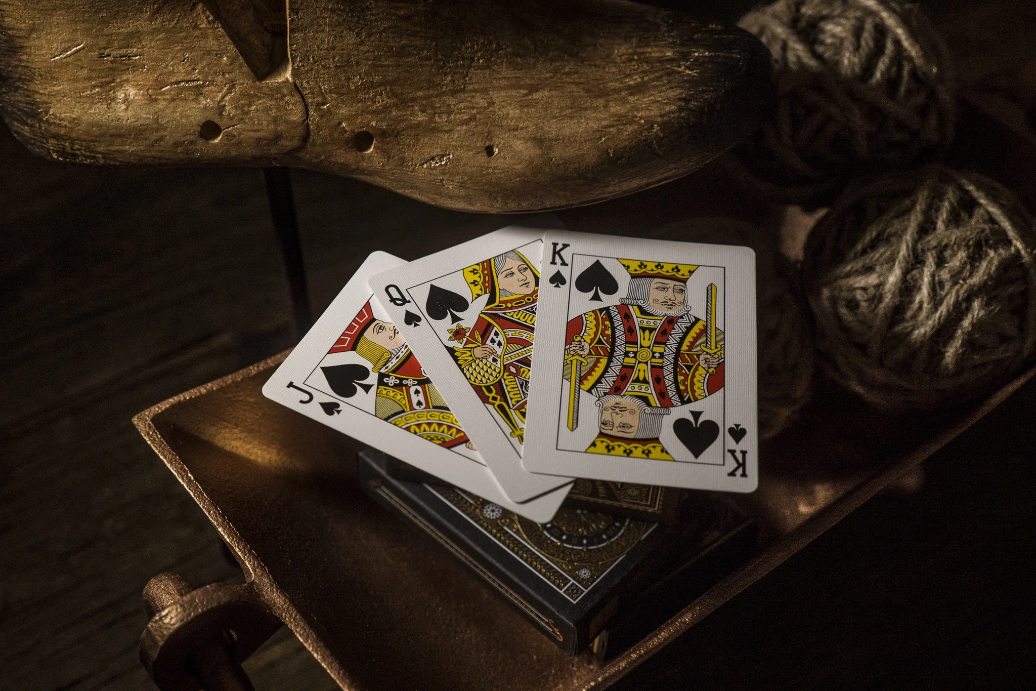 Black Tycoon Playing Cards - Image 19