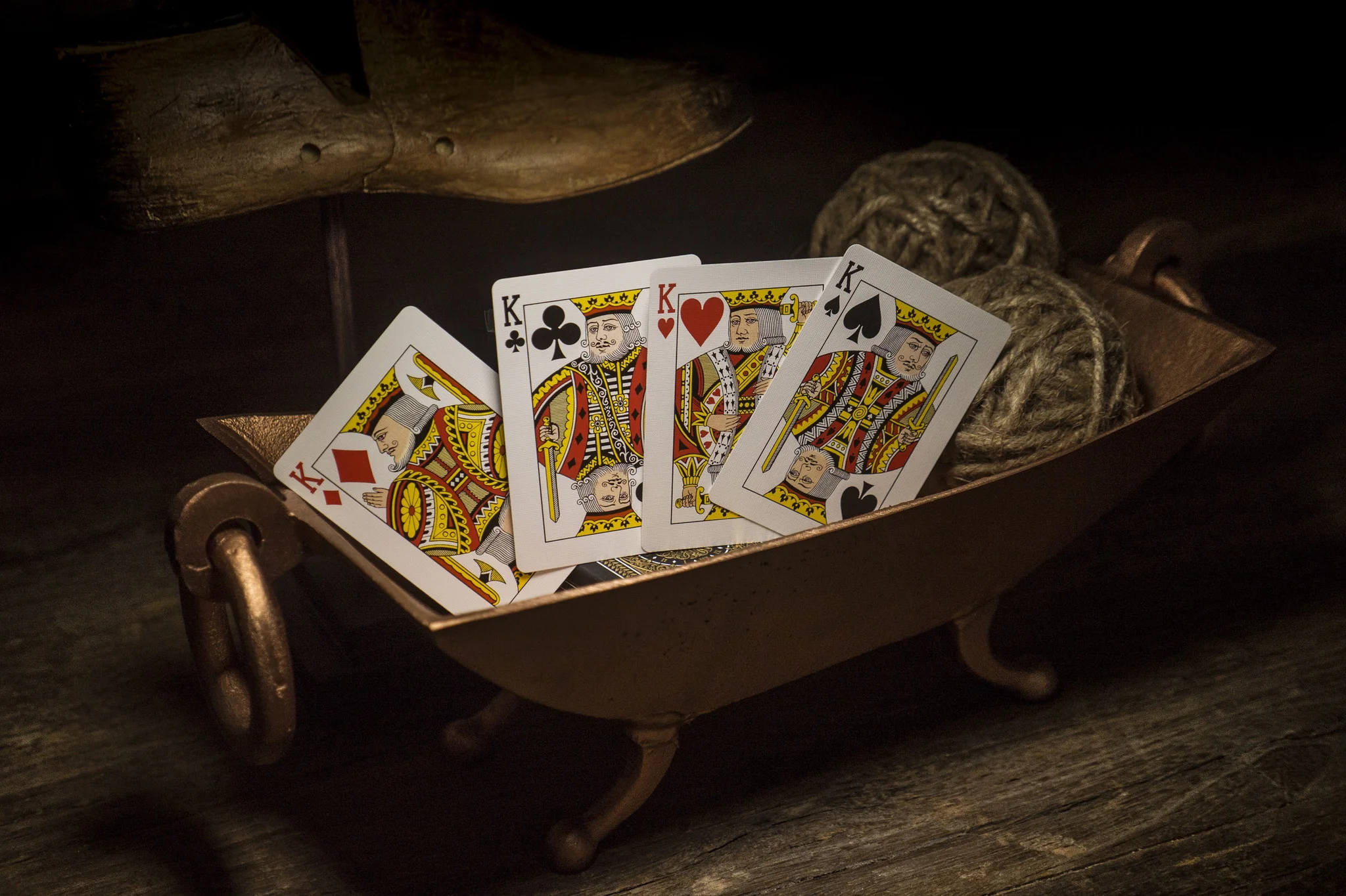 Black Tycoon Playing Cards - Image 20