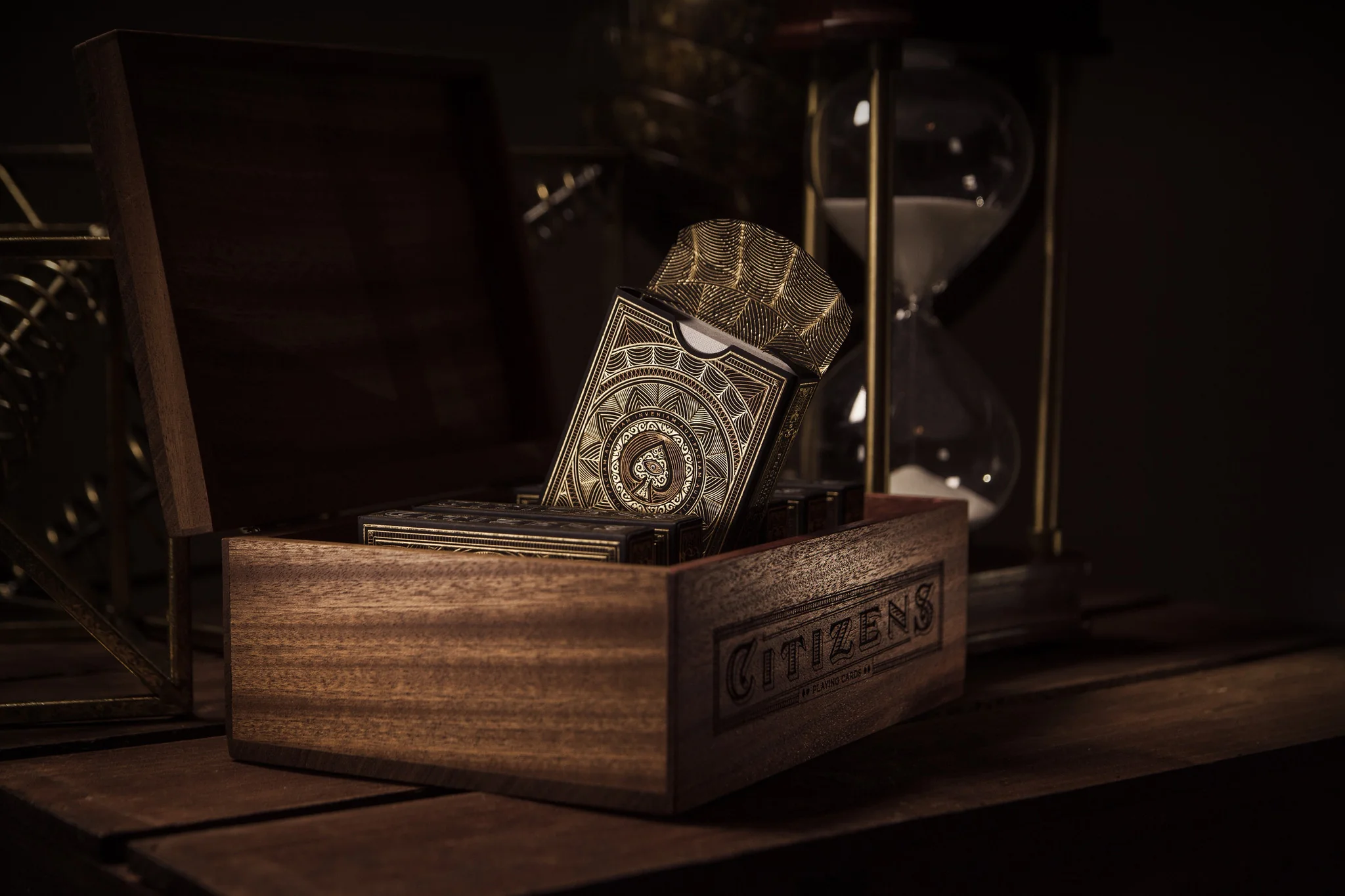 Citizen - Image 9