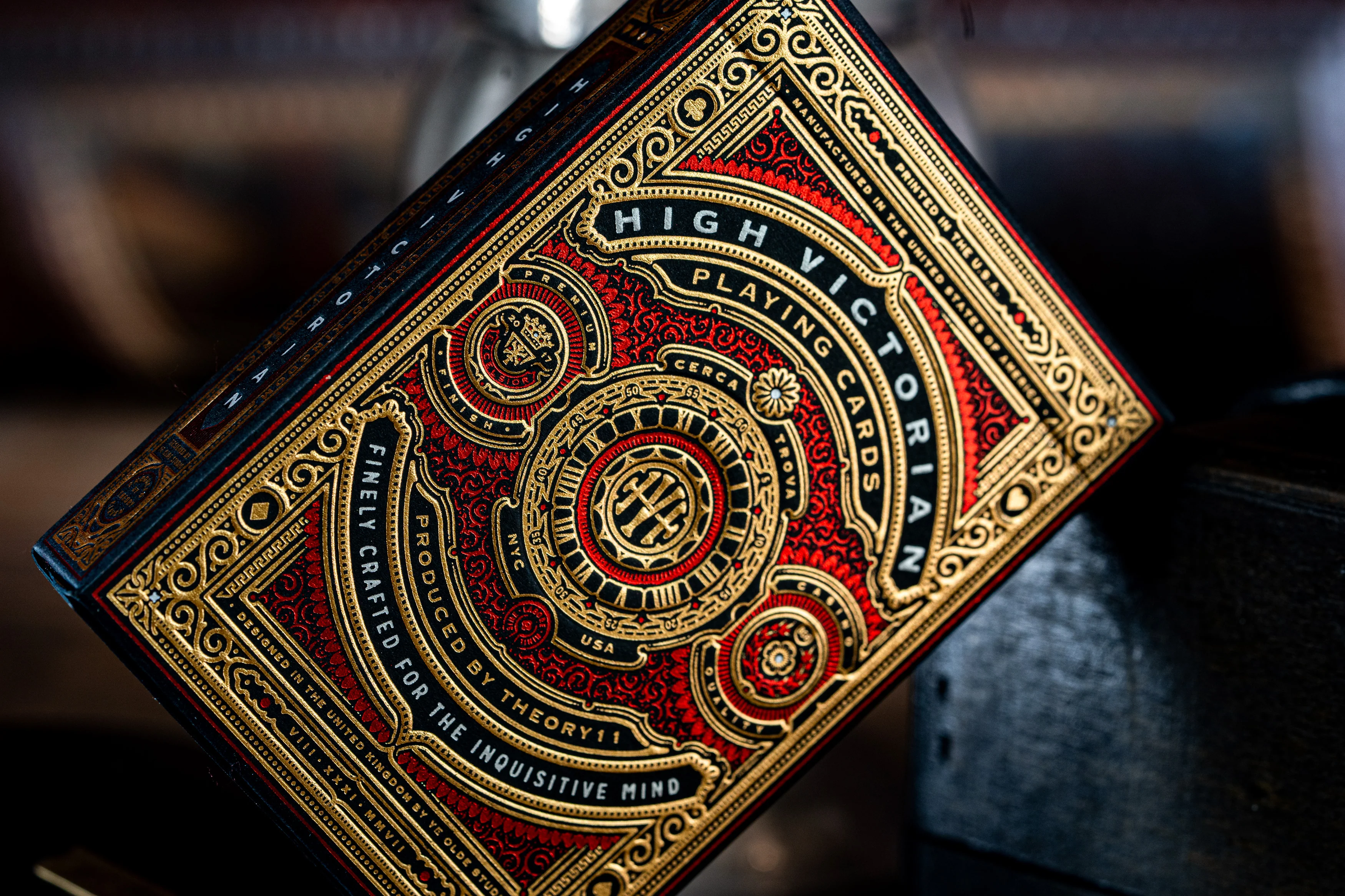 High Victorian Red Playing Cards - Image 2