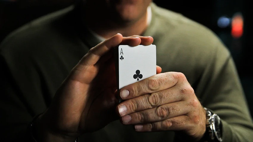 Single Card Straddle Pass by Jason England - Image 10