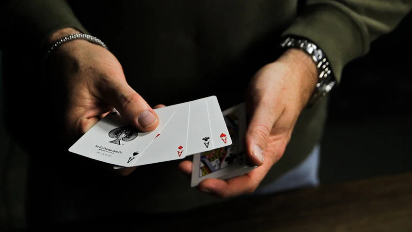 Single Card Straddle Pass by Jason England - Image 8
